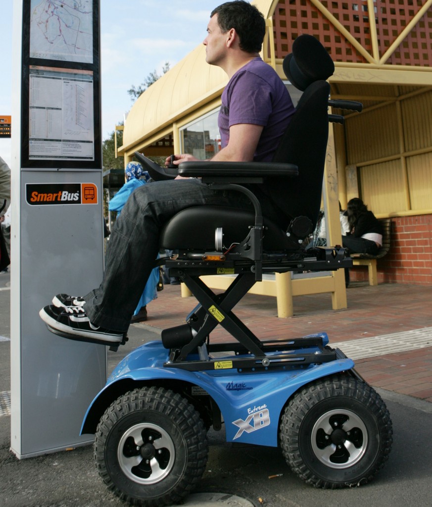 Power Options Magic Mobility Electric Wheelchairs for Motorised Wheel Chairs