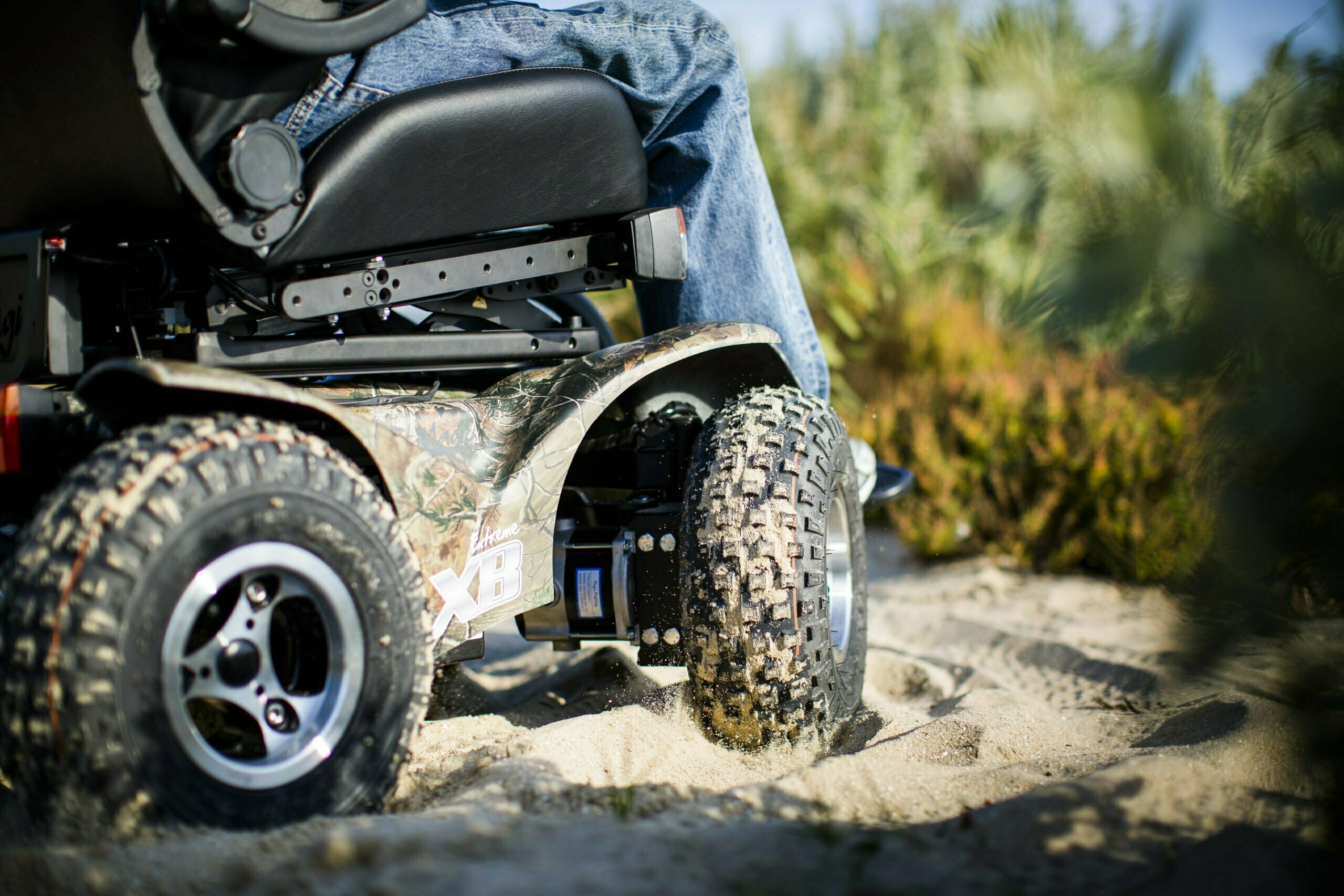 Extreme X8 in the sand.